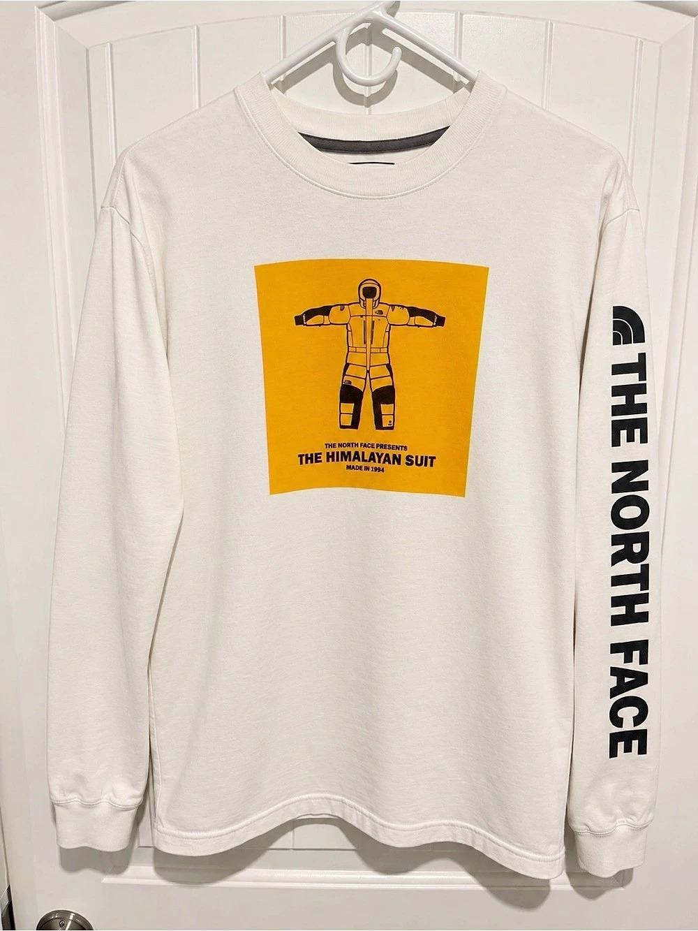 The North Face Himalayan Suit Graphic Long Sleeve Shirt Men’s S
